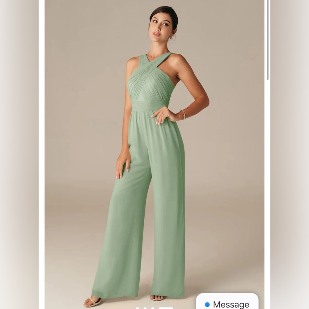 Lorraine Jumpsuit Sage Green Mother of the Bride, NWOT, Smoke & Pet free home